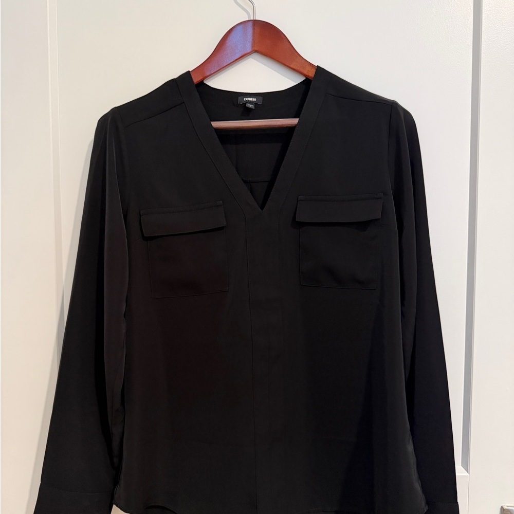 Express Black V-Neck Blouse Size M